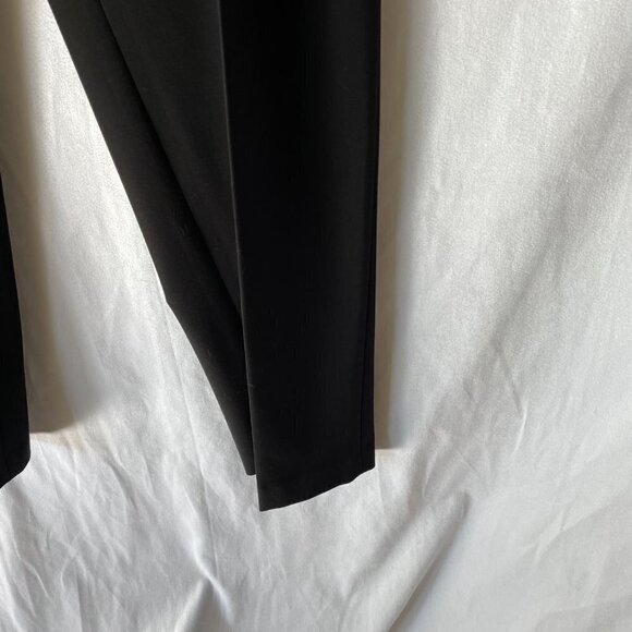 Izod Men's Straight Leg Dress Pants in Black Size 38 Waist 30 Length No Cuff - Picture 8 of 10